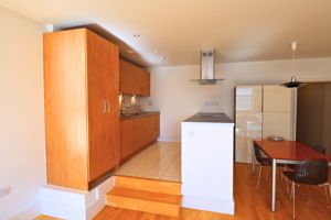 Photo 21- click for photo gallery